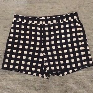 NWT! Banana Republic Navy & White Gingham Shorts